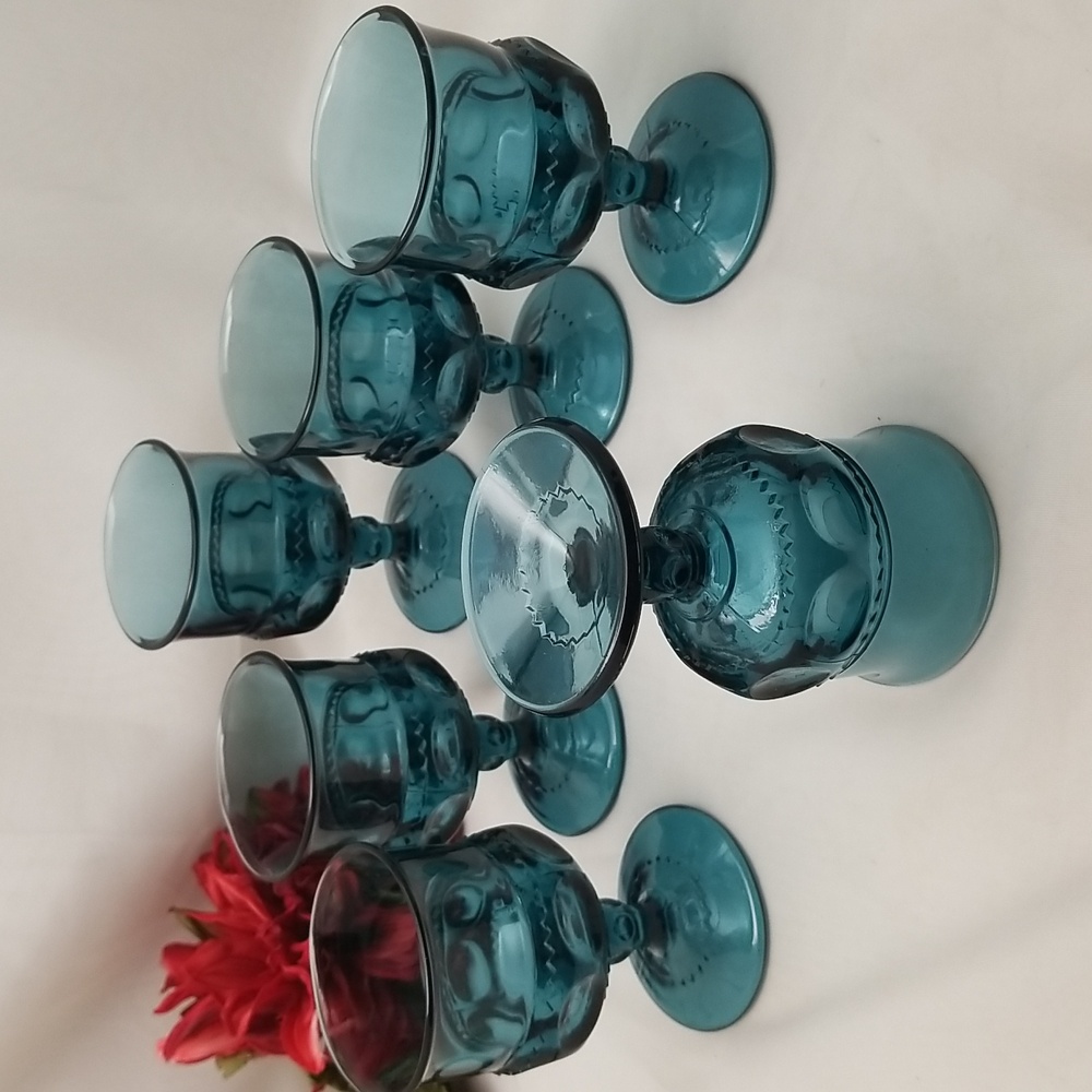 Indiana Colony Kings Crown Blue Wine Glasses